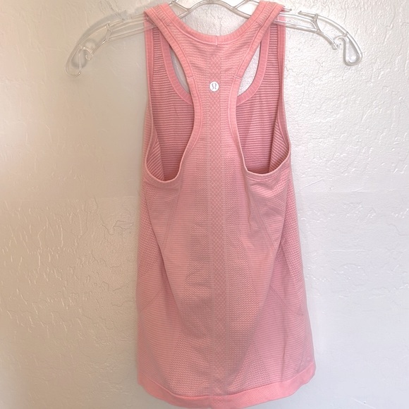 lululemon athletica Tops - Lululemon Tank size 6